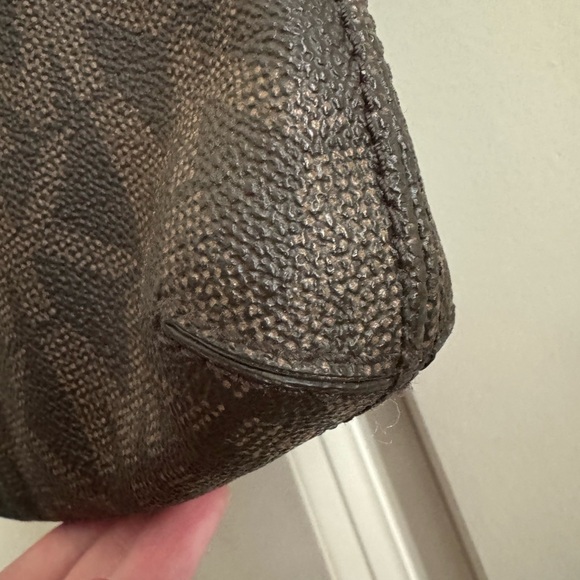 Micheal Kors Crossbody bag - Picture 11 of 14